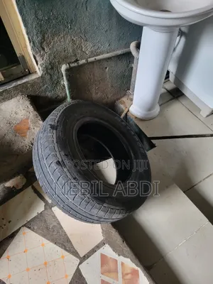 Goma Car Tyre