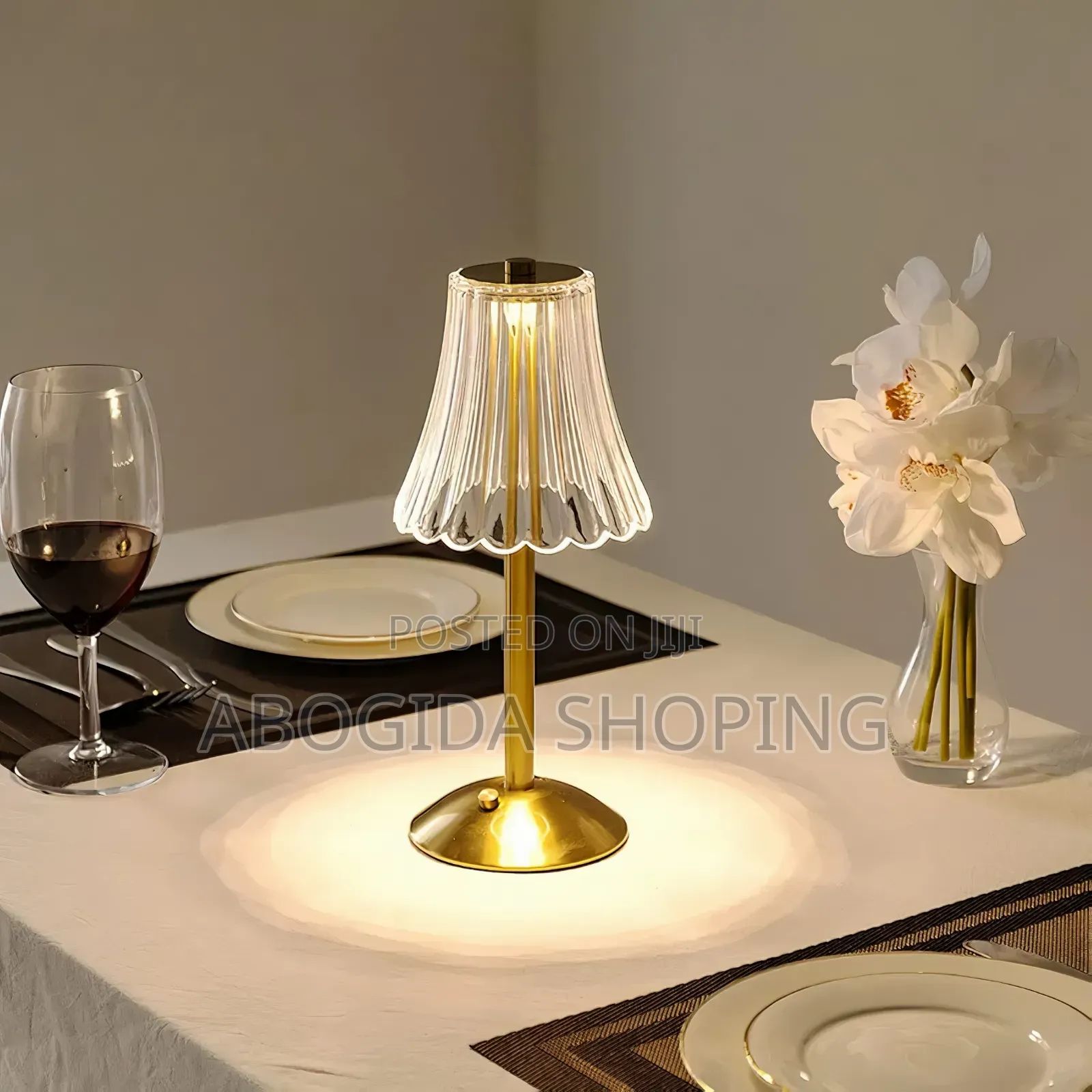 Crystal Diamond Table Lamp Rechargeable Touch Lamp With 3 Light Colors
