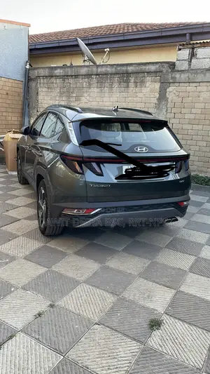 Hyundai Tucson 2022 Green