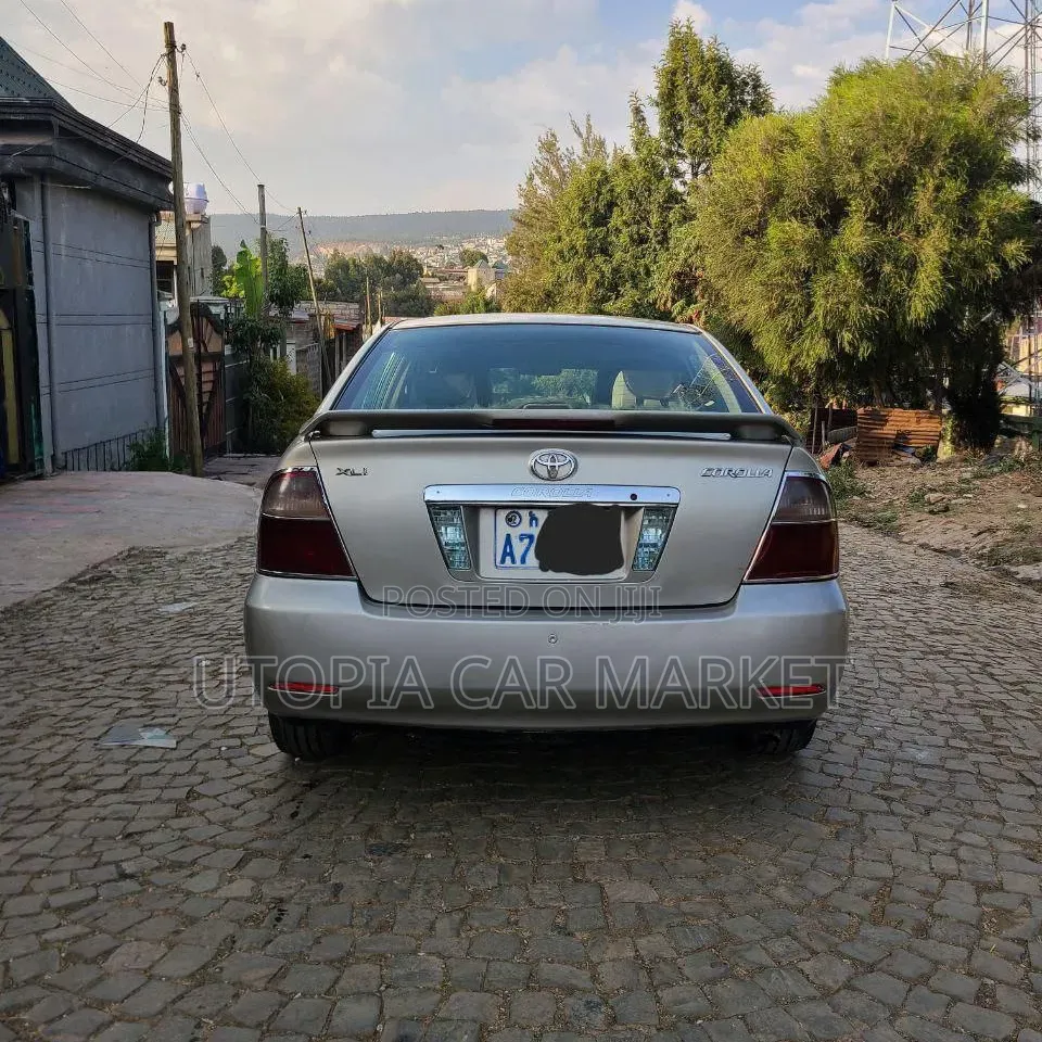 Toyota Corolla 2007 Gold