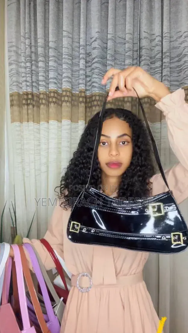 Bag of Gilrls