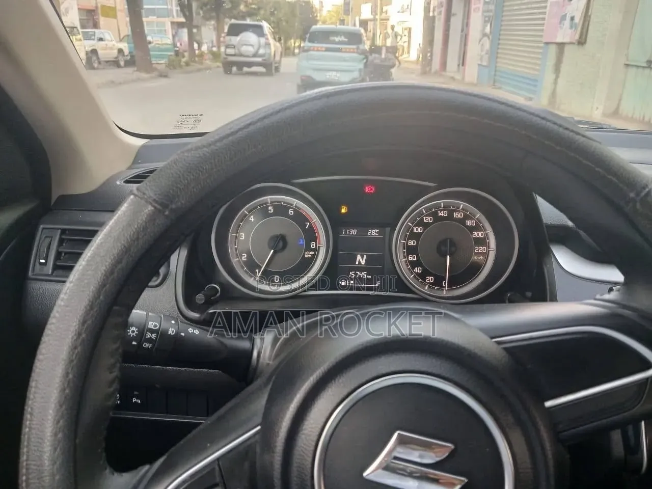Suzuki Swift 2022 Silver