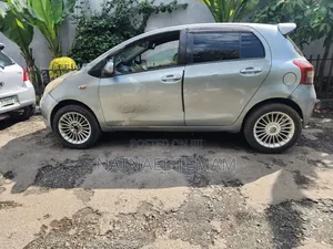 Toyota Yaris 2007 Silver