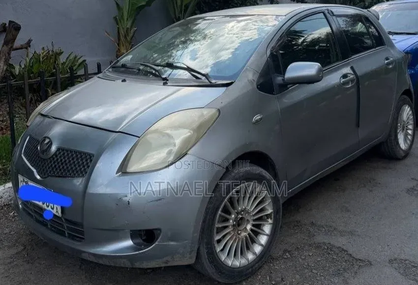 Toyota Yaris 2007 Silver