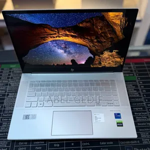 New Laptop HP Envy 15 16GB Intel Core i7 SSD 1T