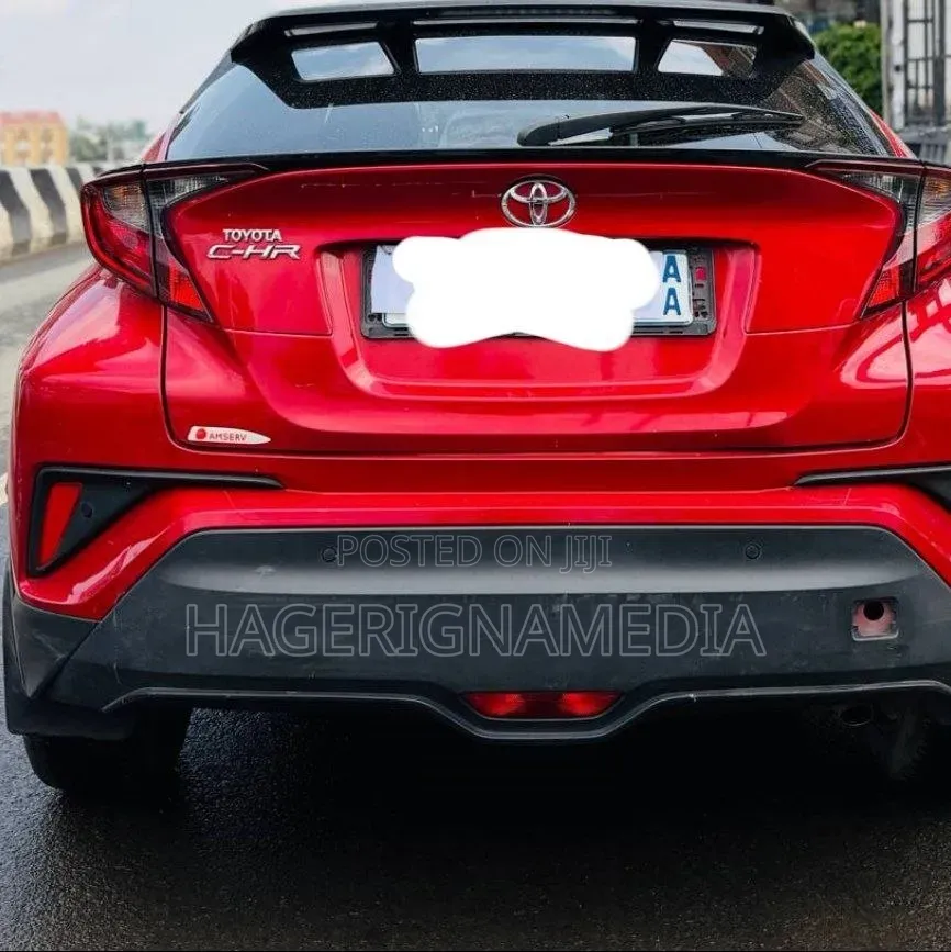 Toyota C-HR 2020 Red
