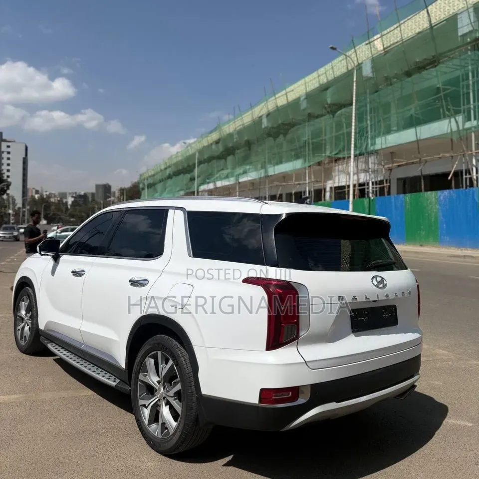 Hyundai Palisade 2021 White