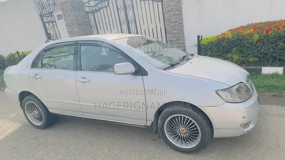 Toyota Corolla 2006 Silver