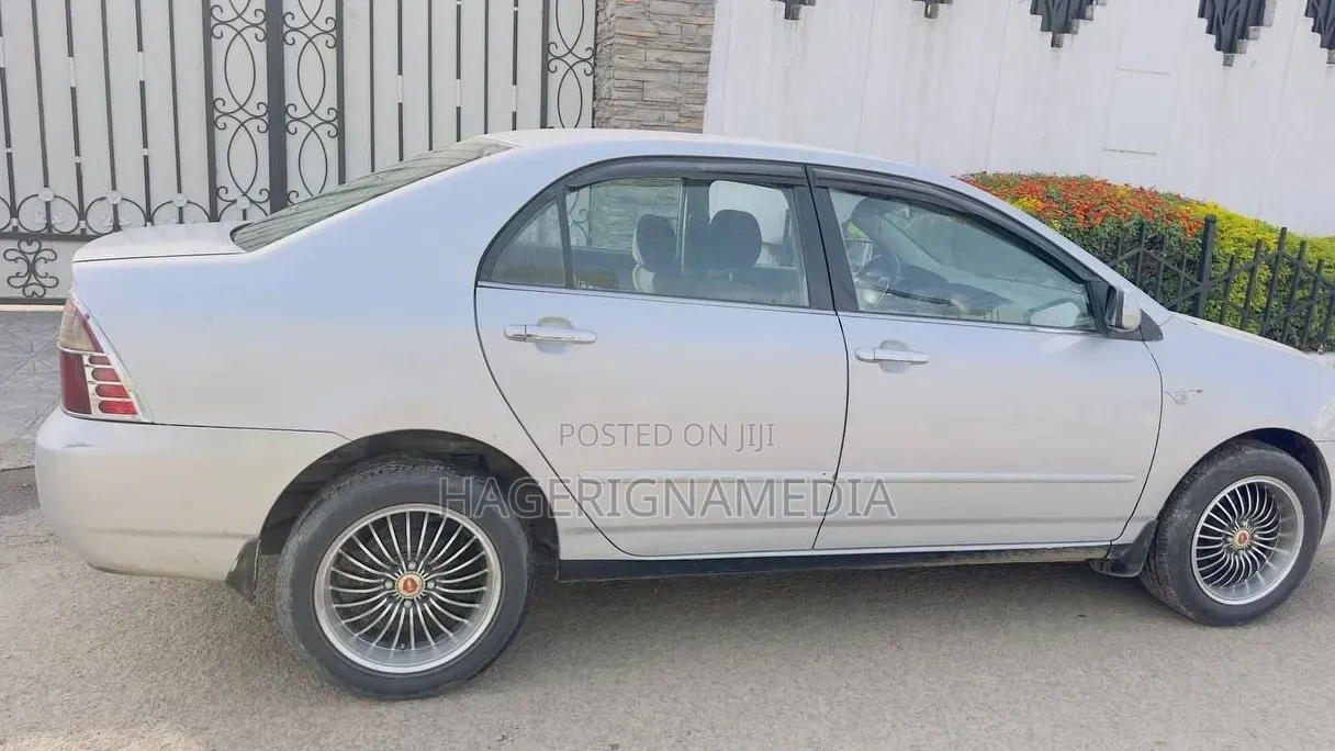 Toyota Corolla 2006 Silver