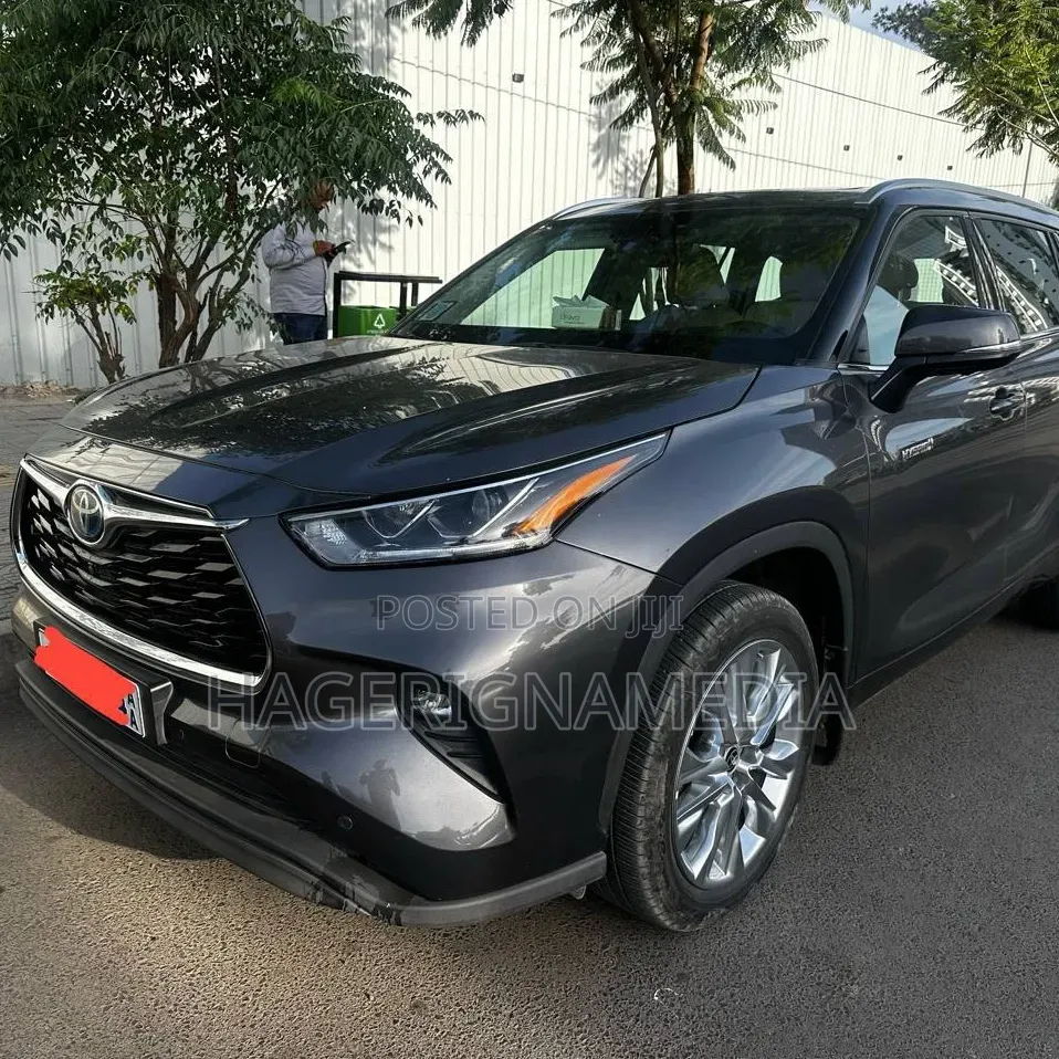 Toyota Highlander 2023 Black