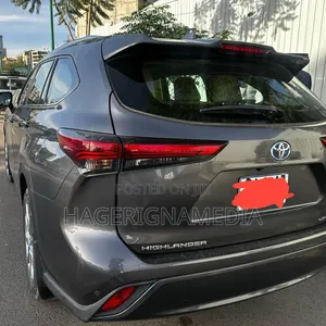 Toyota Highlander 2023 Black
