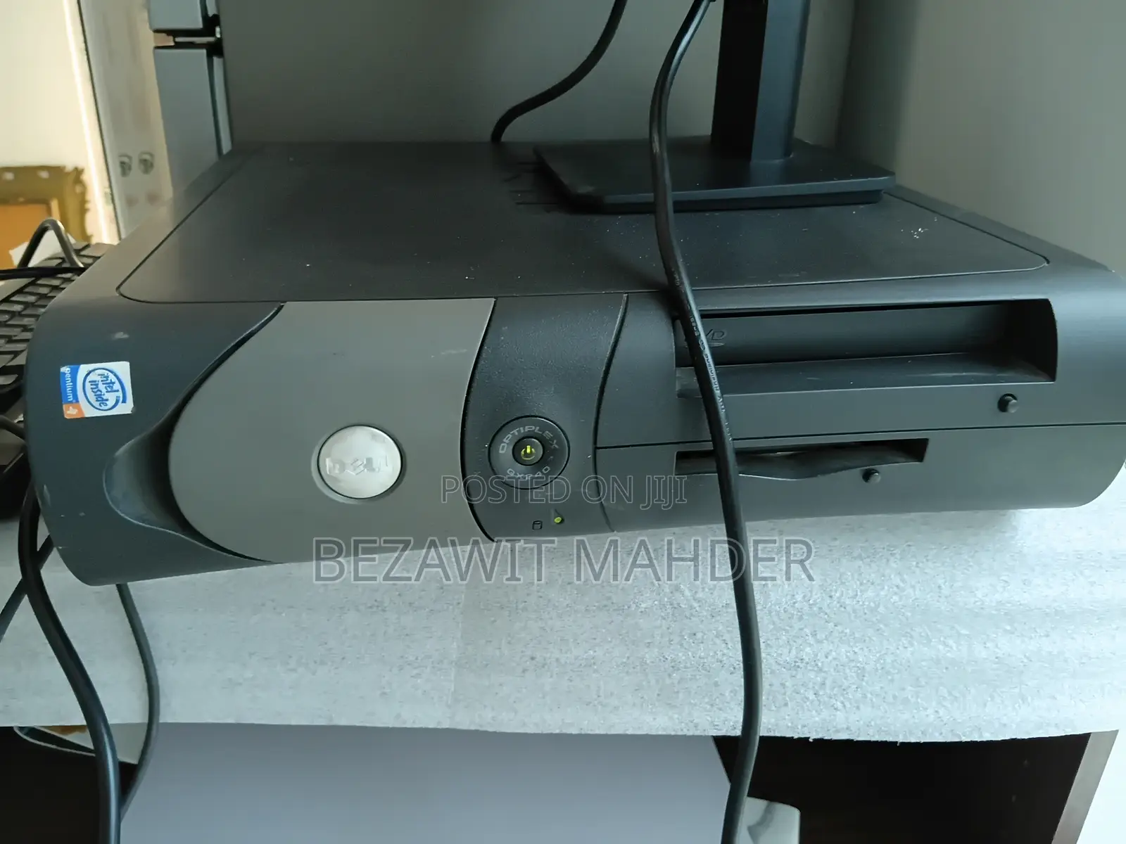Desktop Computer Dell OptiPlex 780 1GB Intel SSD 128GB