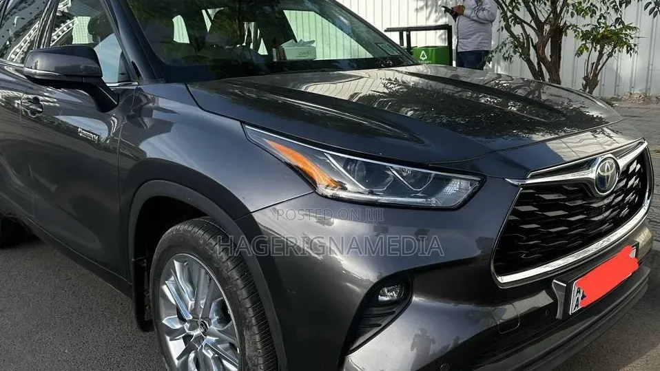 Toyota Highlander 2023 Black