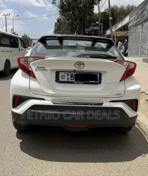 Toyota C-HR 2021 White