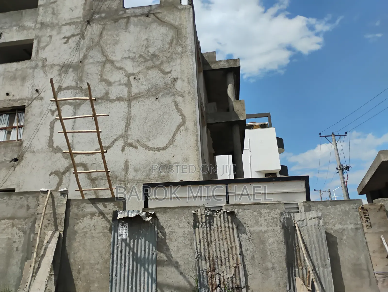 9bdrm Mansion in Bole for sale