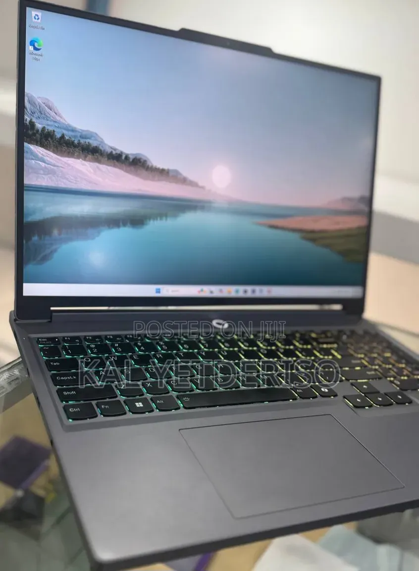 New Laptop Lenovo Legion 5 16GB Intel Core i7 SSD 1T