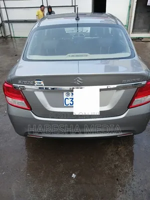 Suzuki Dzire 2022 Silver