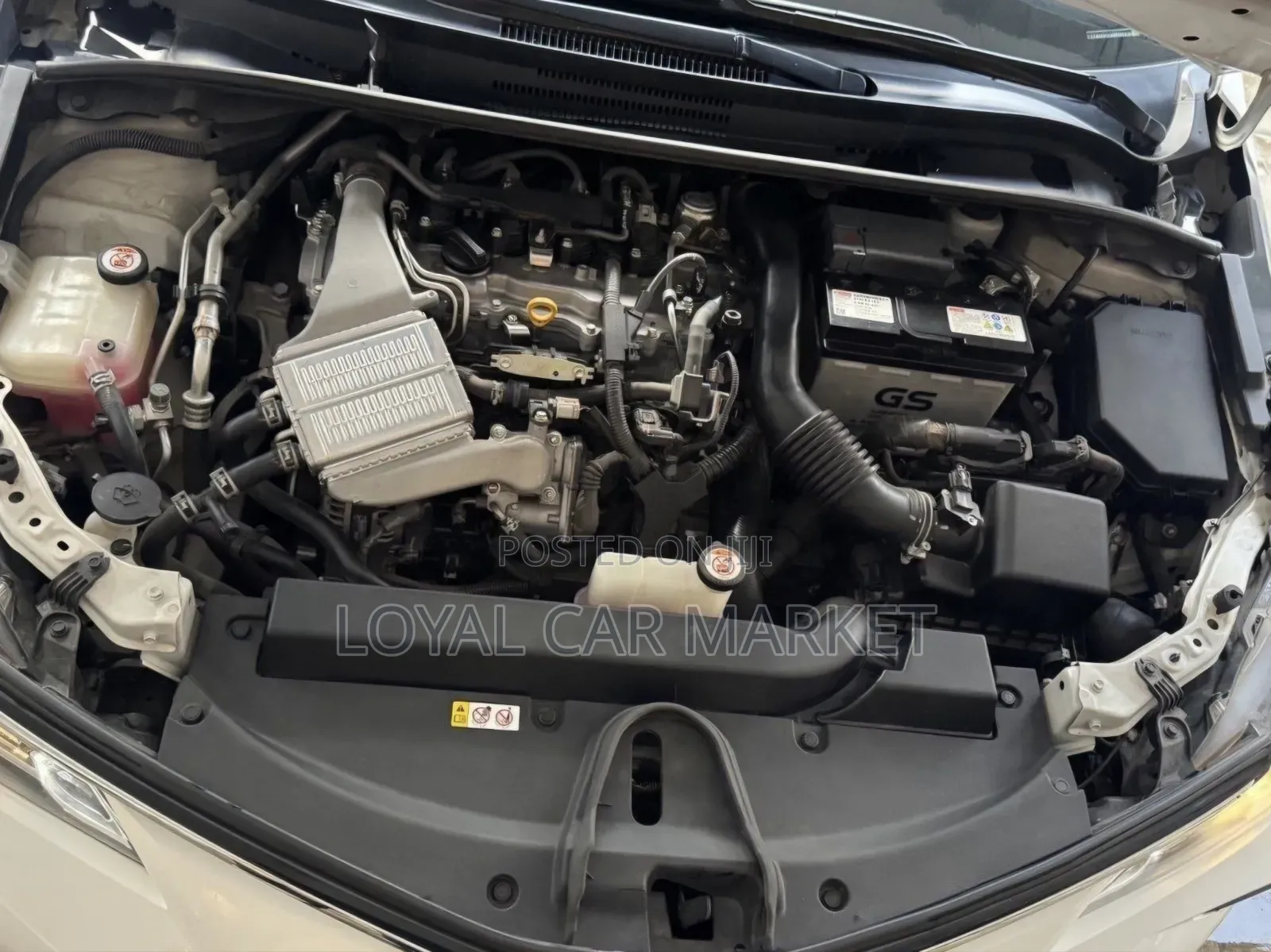 Toyota Corolla L 2022 White