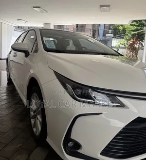 Toyota Corolla L 2022 White