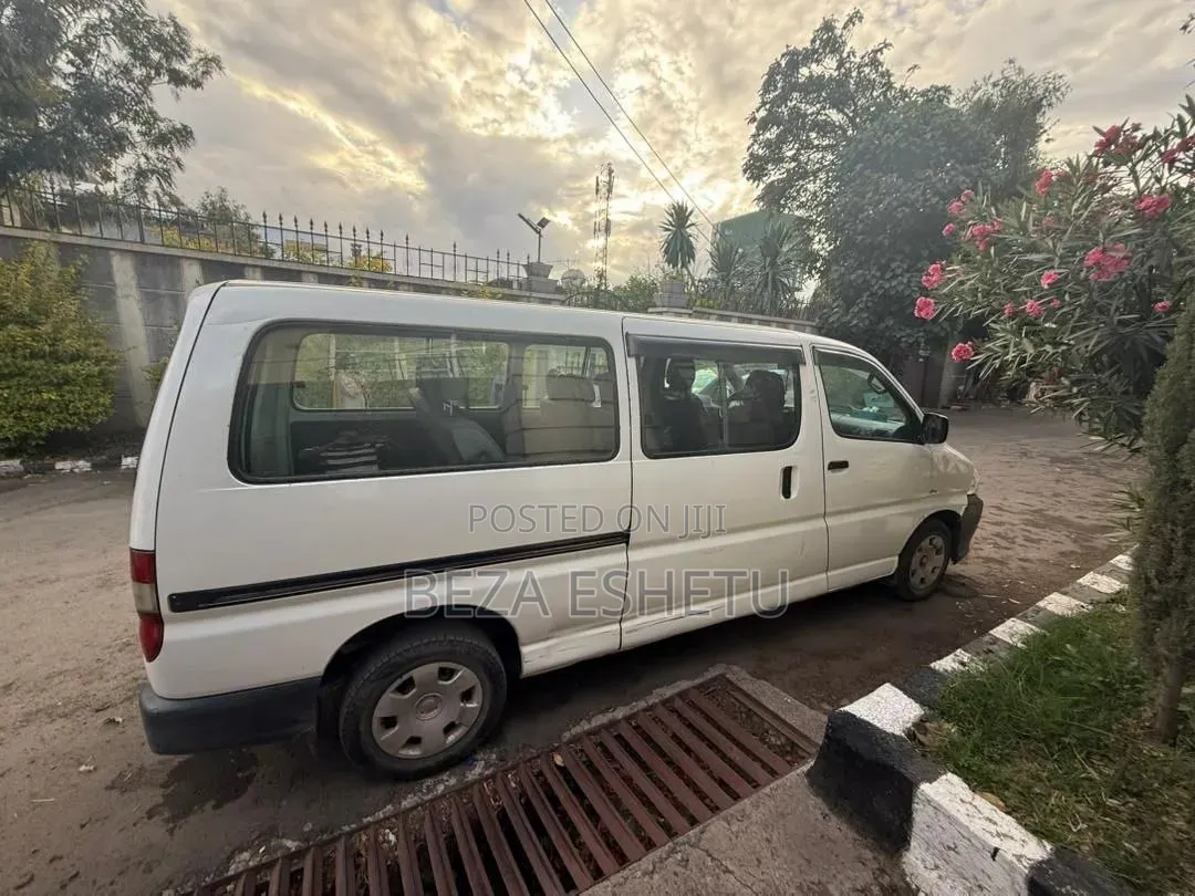 Toyota Wish 2010 White