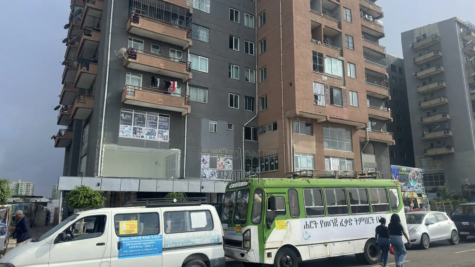 የሚሸጥ 40/60 ሱቅ