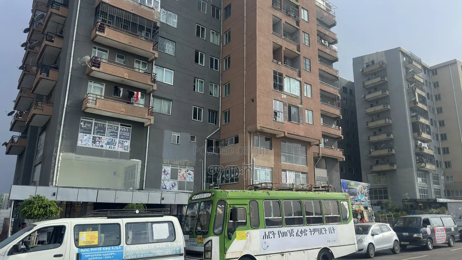 የሚሸጥ 40/60 ሱቅ