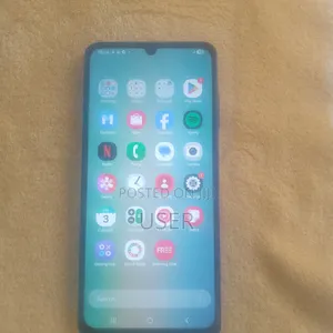 New Samsung Galaxy A06 64 GB Black