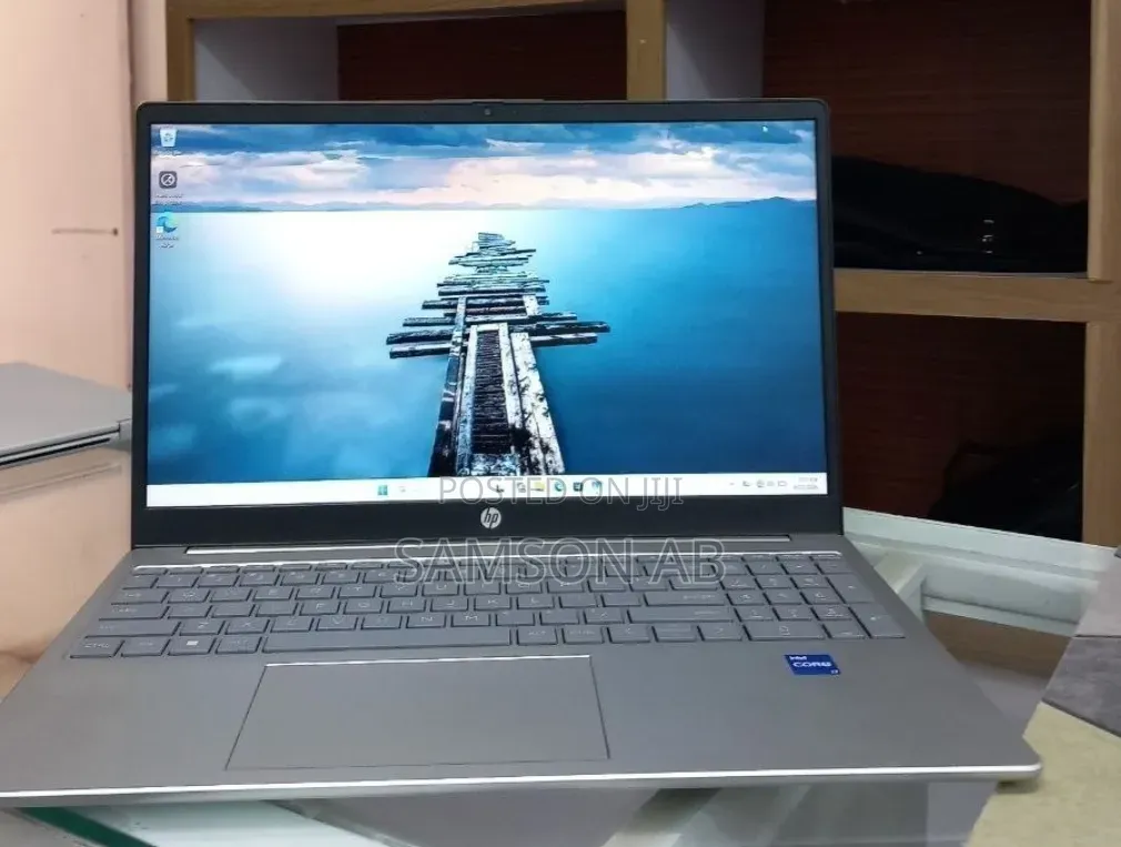New Laptop HP Stream Notebook 16GB Intel Core i7 SSD 1T