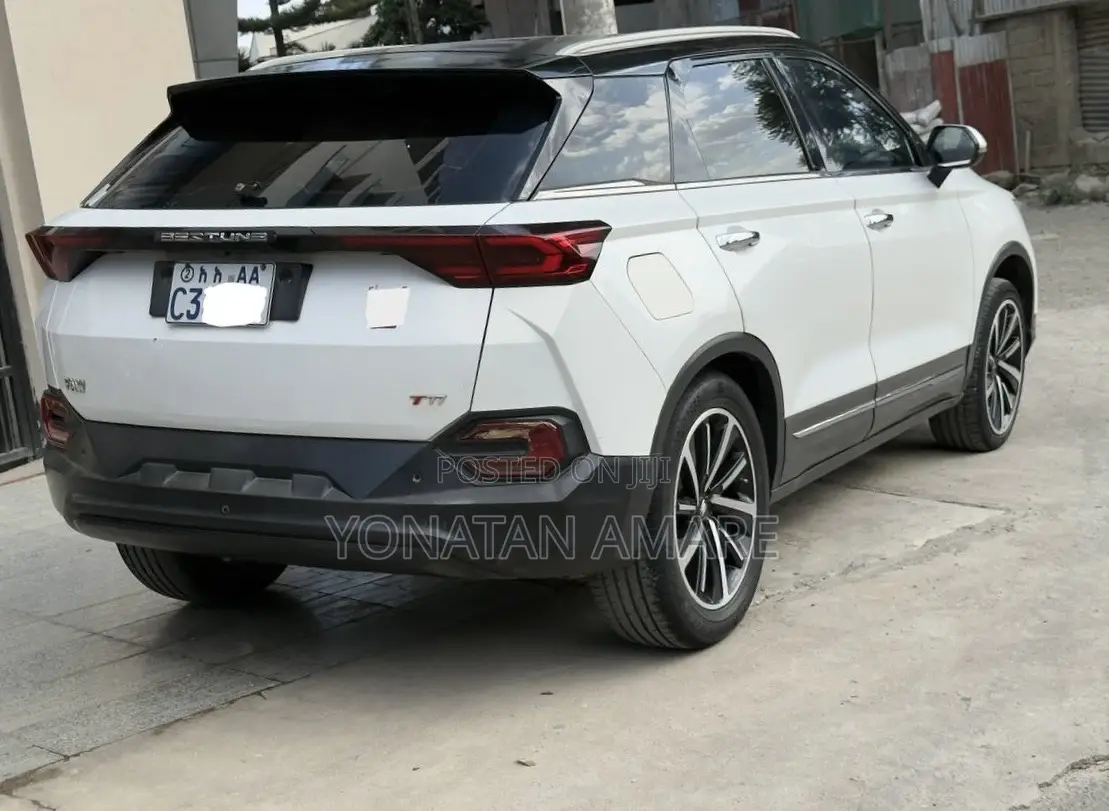 Bestune T77 1.2 FWD 2022 White