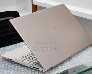 New Laptop HP Pavilion 15 8GB Intel Core i5 SSD 512GB