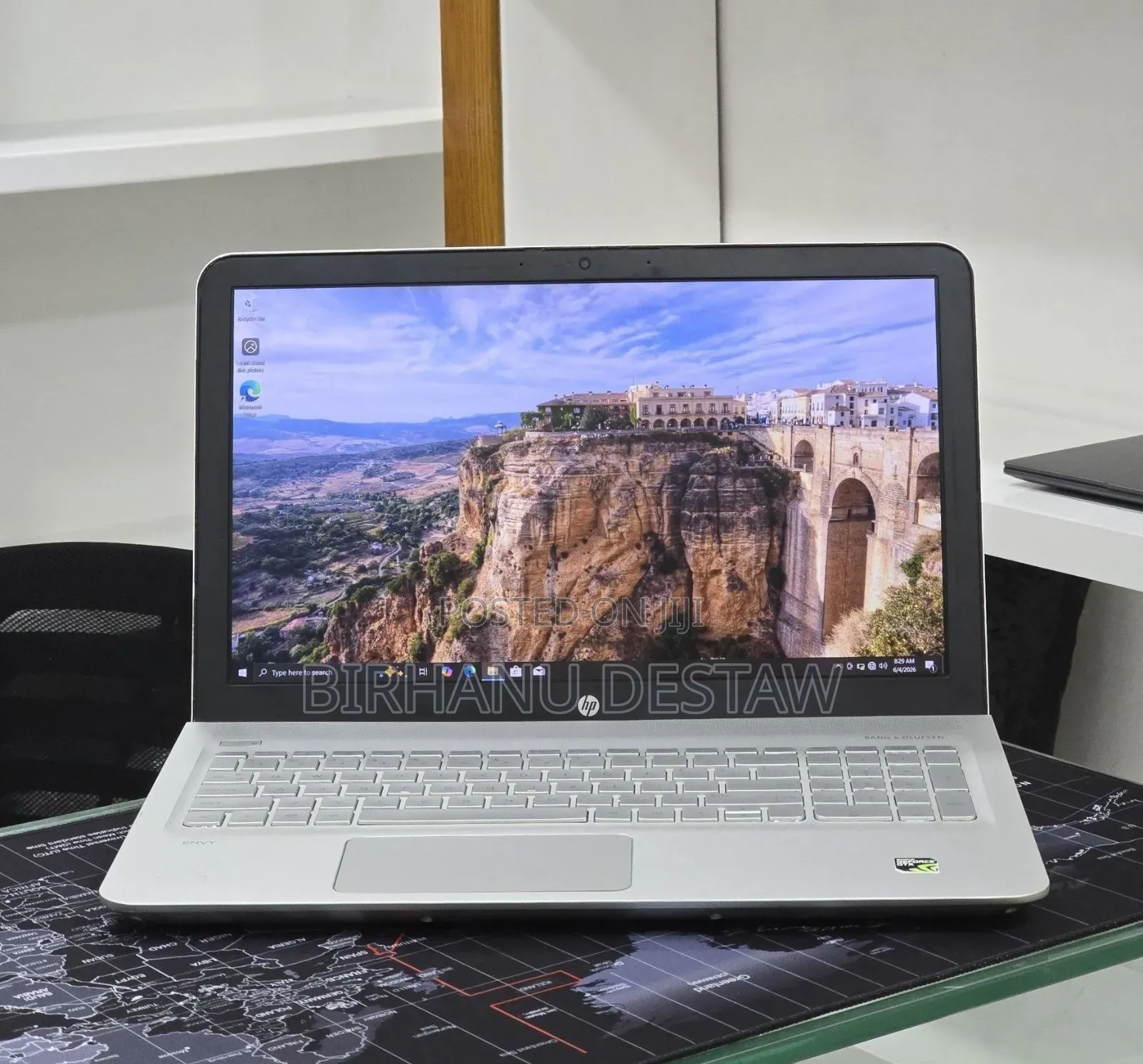 New Laptop HP Envy 15 12GB Intel Core i5 SSD 128GB