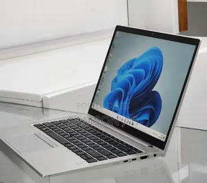 New Laptop HP EliteBook 845 G8 16GB AMD Ryzen 5 SSD 512GB