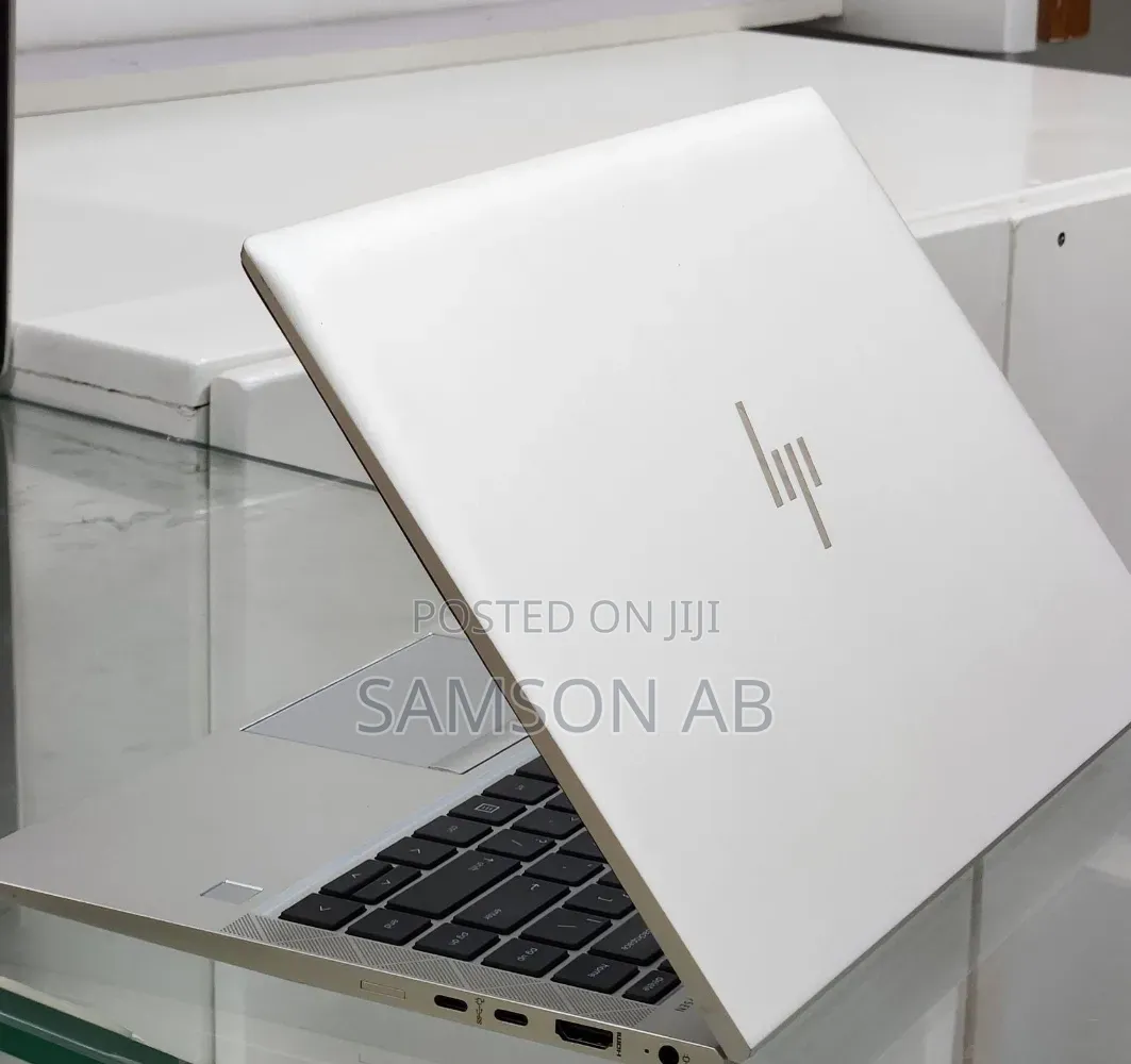 New Laptop HP EliteBook 845 G8 16GB AMD Ryzen 5 SSD 512GB