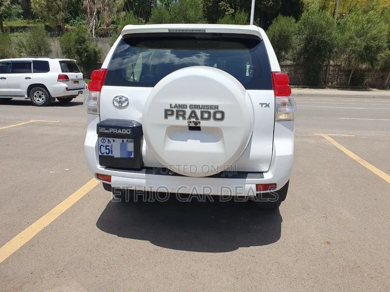 Toyota Land Cruiser Prado 2012 White