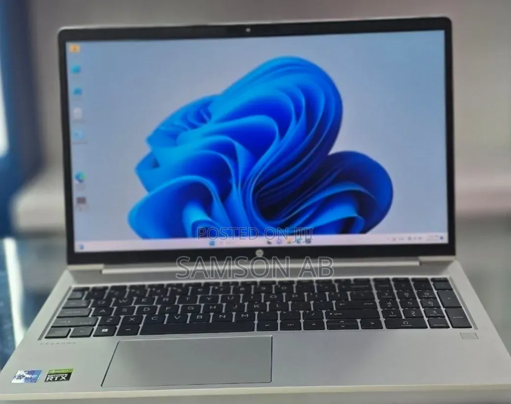 New Laptop HP 16GB Intel Core i7 SSD 1T