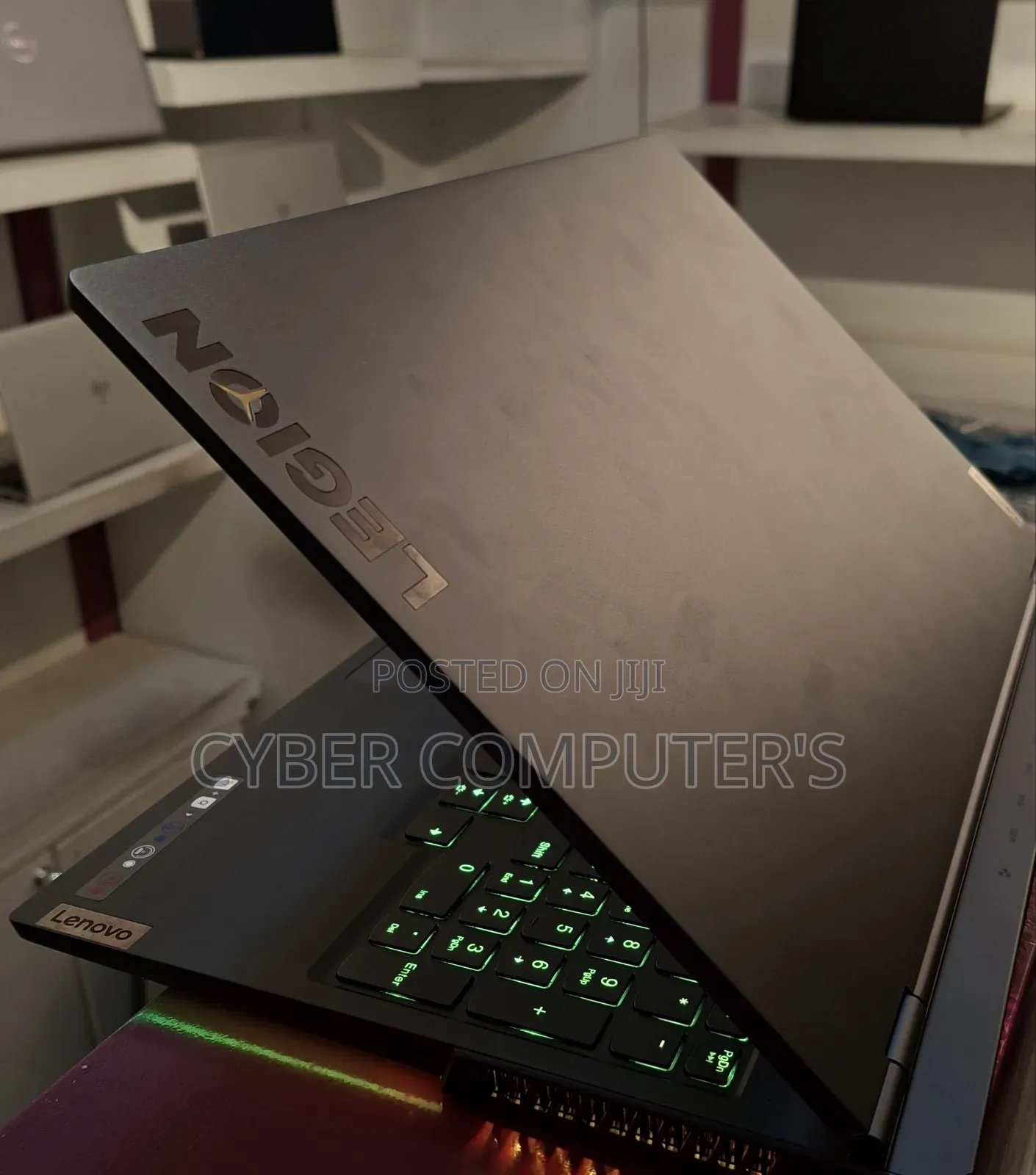 New Laptop Lenovo 16GB AMD Ryzen 7 SSD 1T