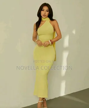 Solid Halter Neck Backless Bodycon Dress Green