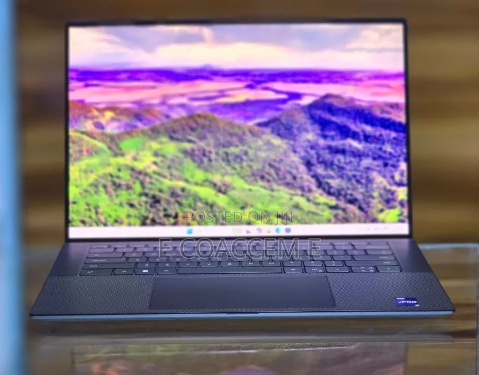 New Laptop Dell 16GB Intel Core i9 SSD 512GB