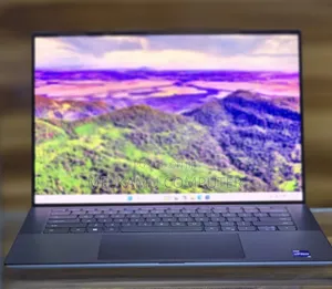 New Laptop Dell Precision 5540 16GB Intel Core i9 SSD 512GB