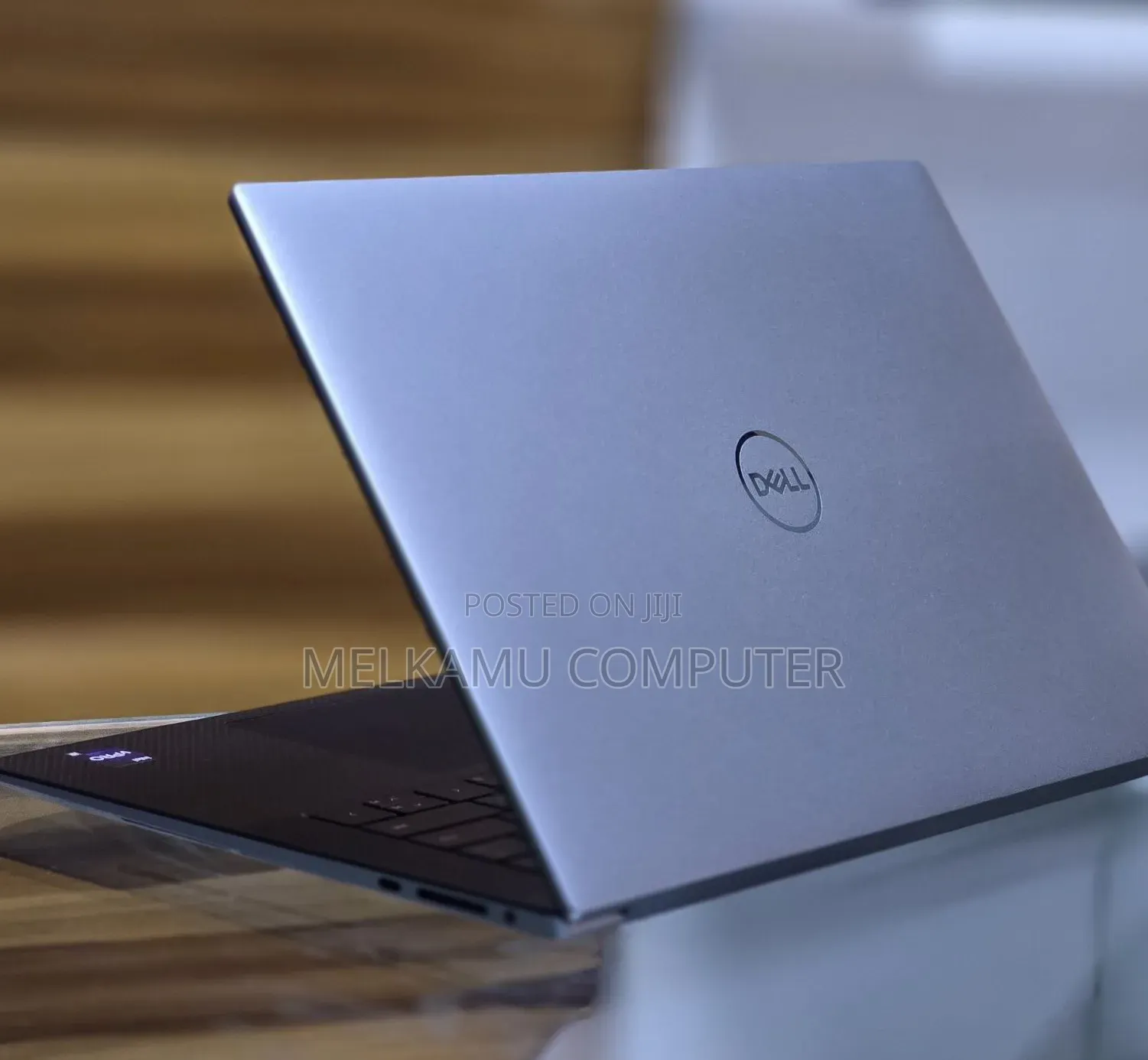 New Laptop Dell Precision 5540 16GB Intel Core i9 SSD 512GB