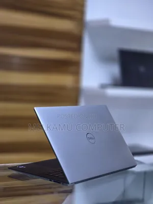 New Laptop Dell Precision 5540 16GB Intel Core i9 SSD 512GB
