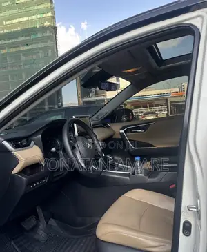 Toyota RAV4 2020 White