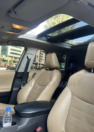 Toyota RAV4 2020 White