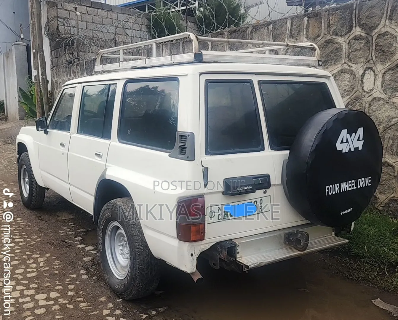 Nissan Patrol 1996 White