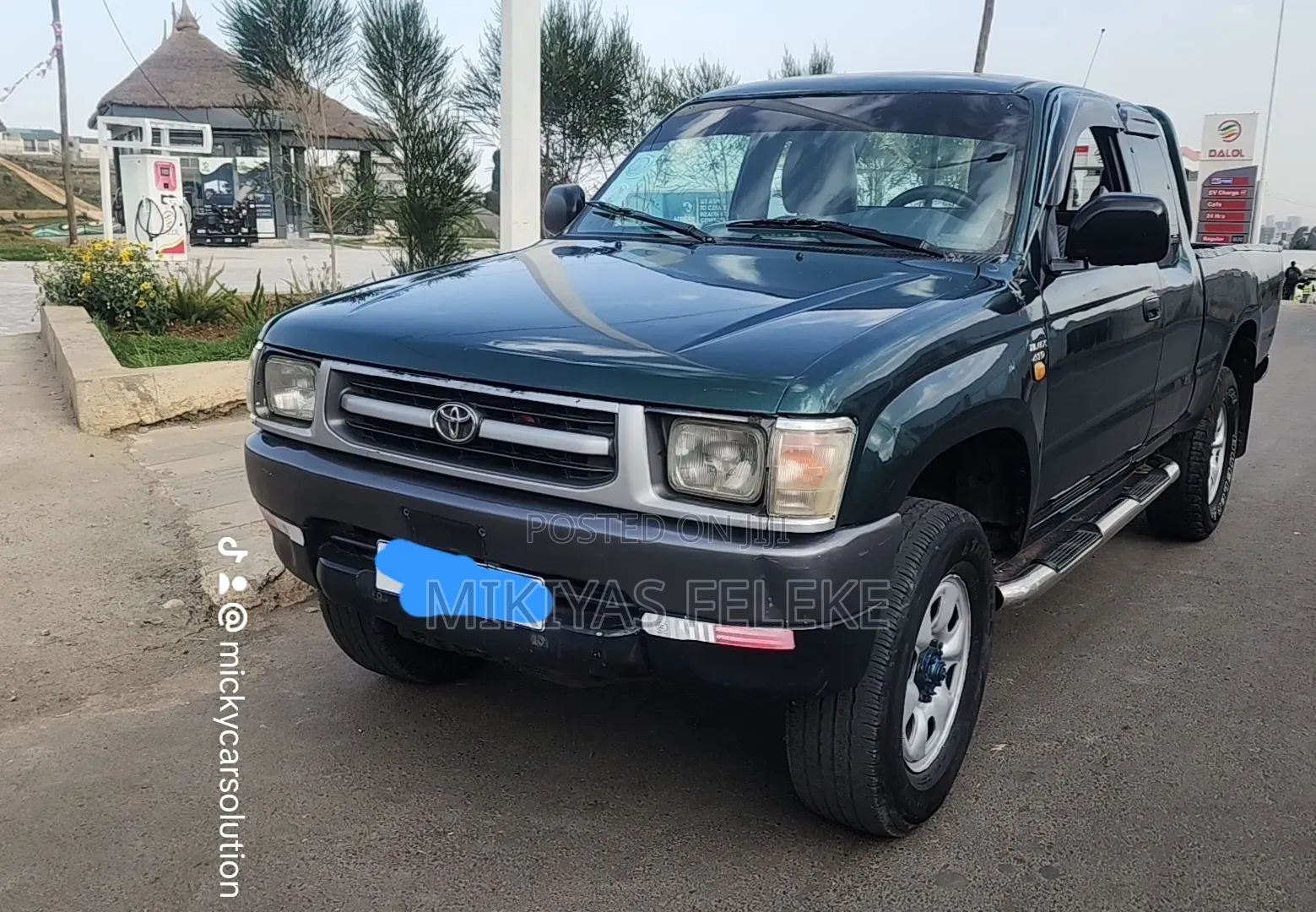 Toyota Hilux 1998 Gray