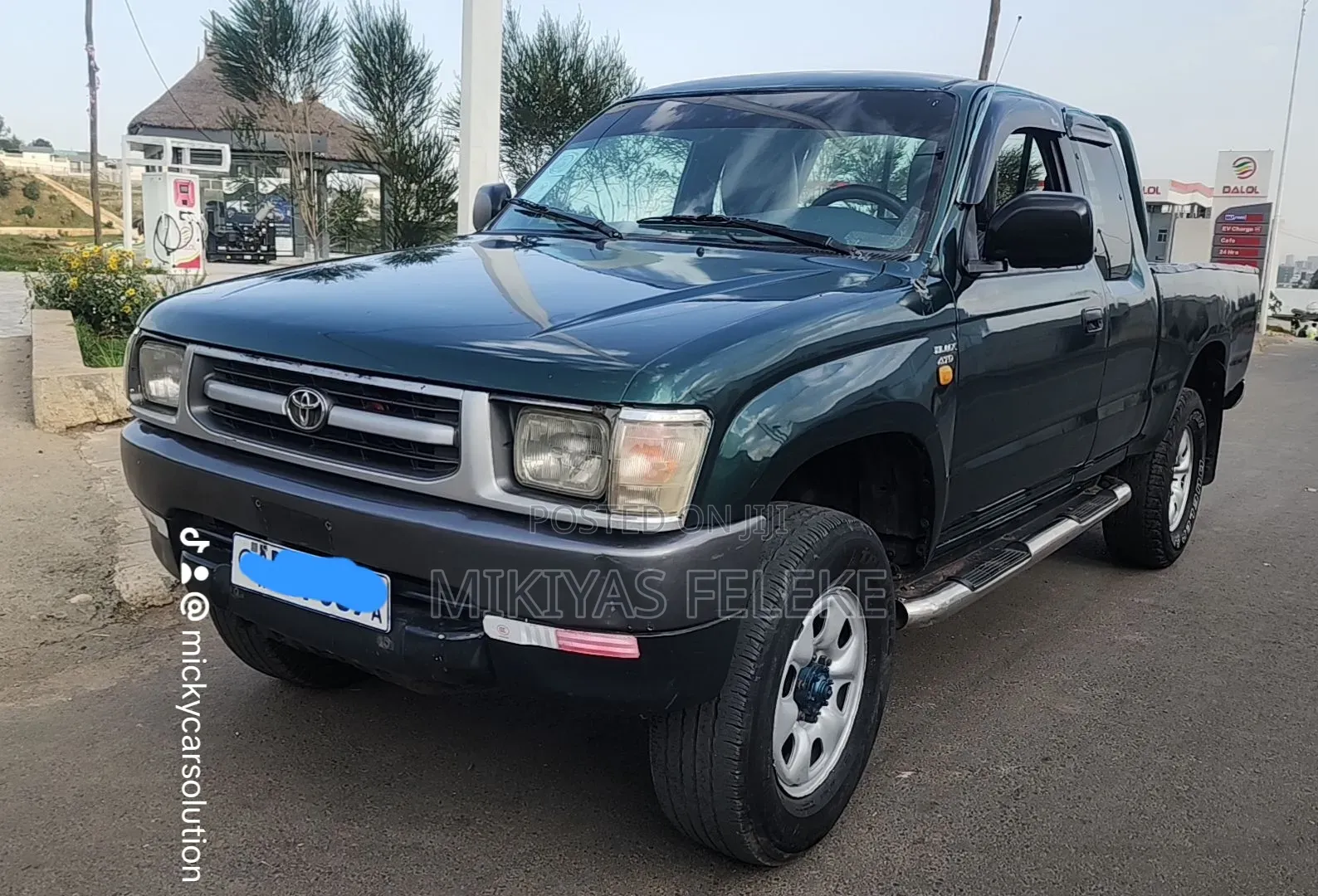 Toyota Hilux 1998 Gray