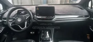Volkswagen ID.4 2022 Gray