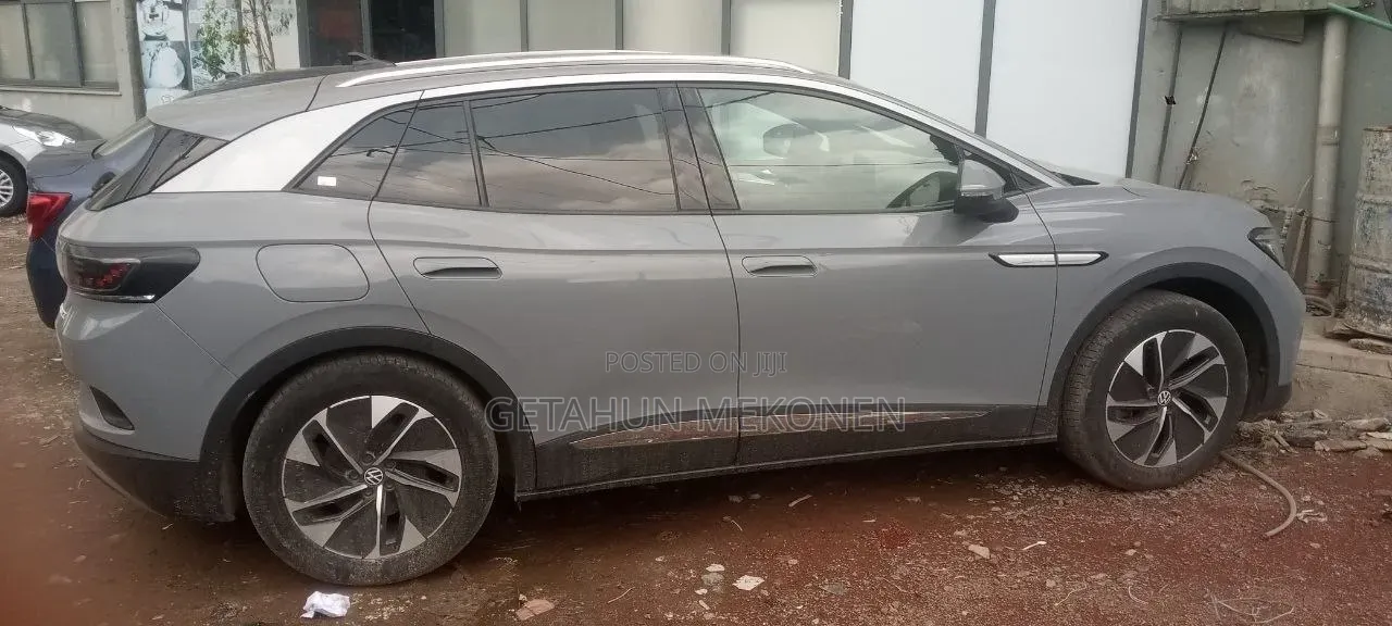 Volkswagen ID.4 2022 Gray
