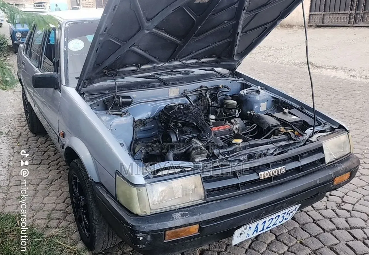 Toyota Celica 1986 Silver