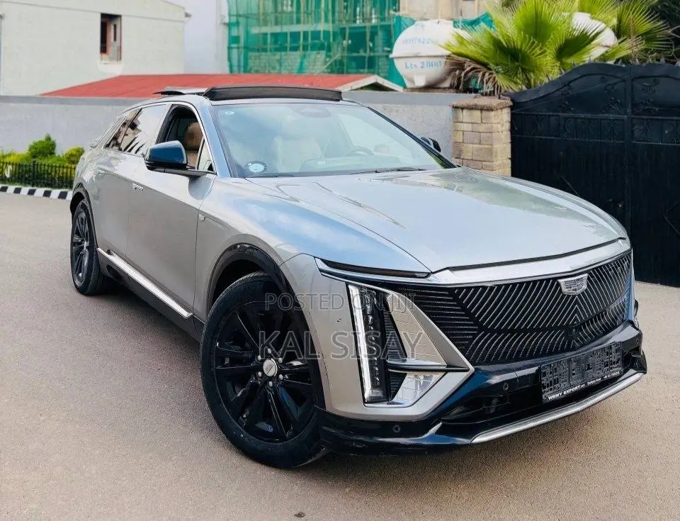 Cadillac Lyriq 2023 Gray